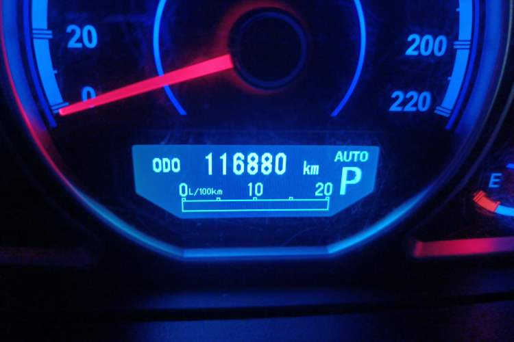 Used Haima S7 2013 2.0L Automatic ZhiZhen Version Odometer Close Up