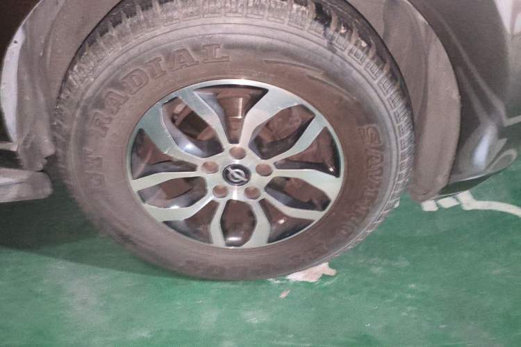 Used Haima S7 2013 2.0L Manual Smart Edition Right Front Wheel Hub