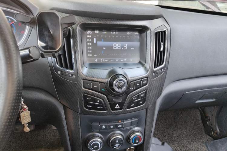 Used Haima S7 2013 2.0L Automatic Smart Enjoyment Version Audio And AC Panel