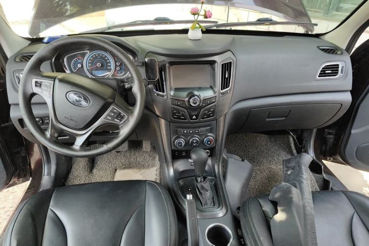 Used Haima S7 2013 2.0L Automatic Smart Enjoyment Version Center Console