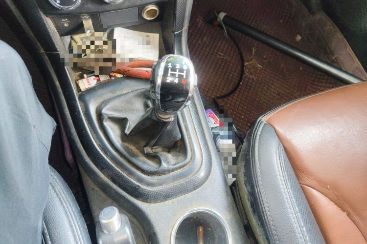 Used Haima S7 2013 2.0L Manual Smart Edition Gear Lever