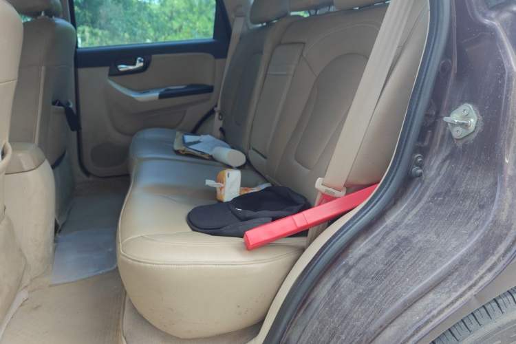 Used Haima S7 2013 2.0L Manual ZhiShang Version Left Rear Seat