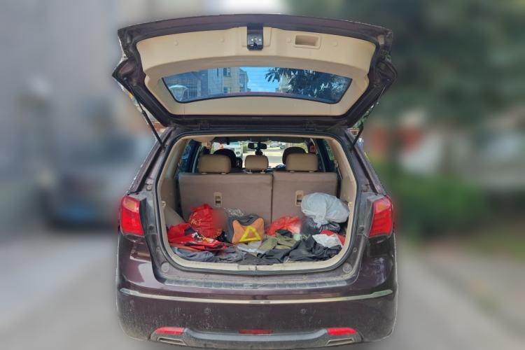 Used Haima S7 2013 2.0L Manual ZhiShang Version Trunk