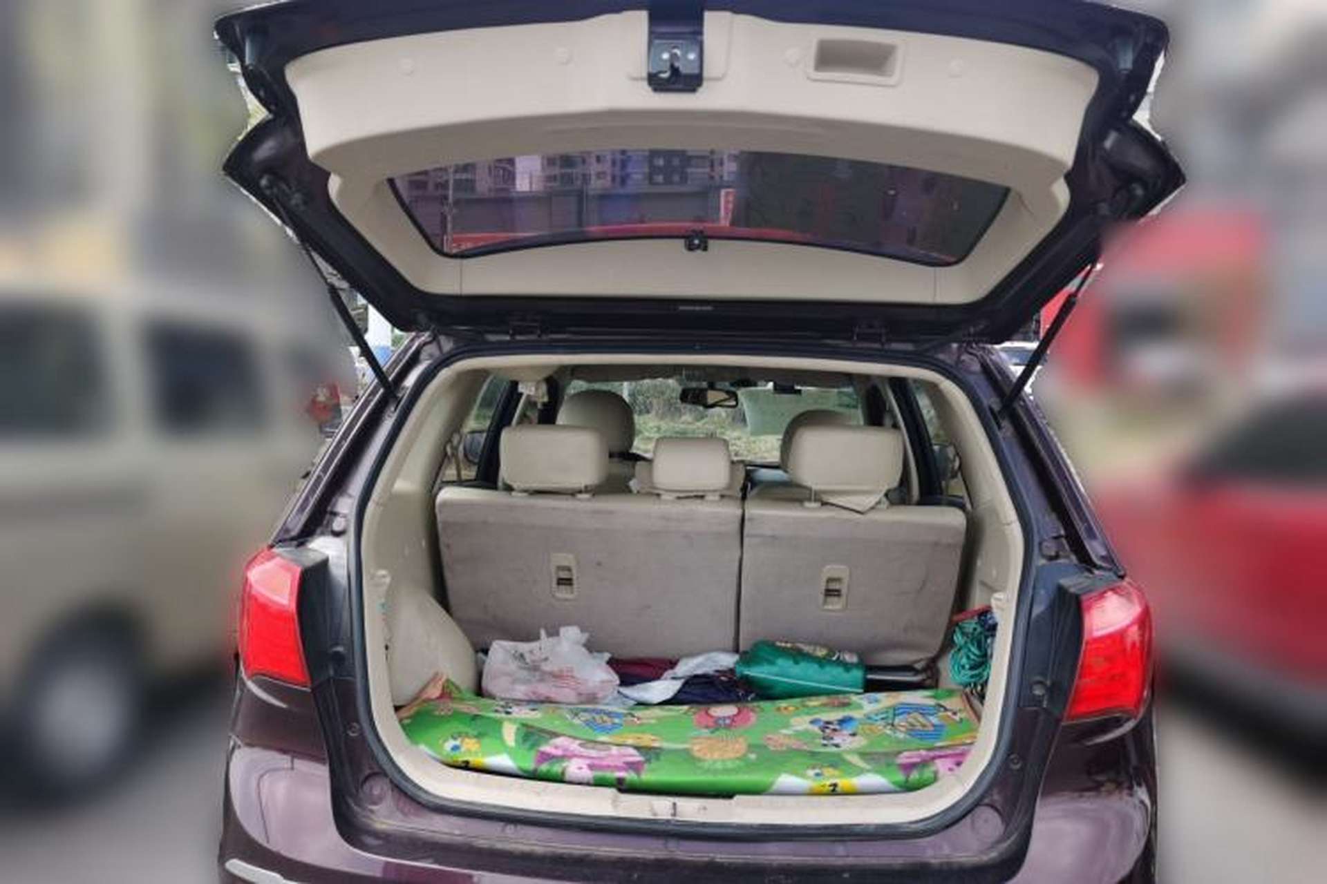 Used Haima S7 2013 2.0L Automatic ZhiShang Version Trunk