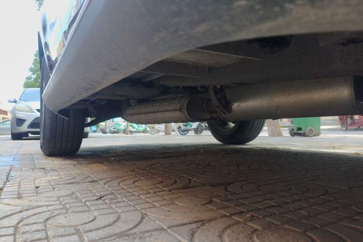 Used Haima S7 2013 2.0L Automatic ZhiZhen Version Chassis Front Right