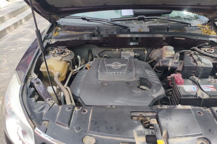Used Haima S7 2013 2.0L Automatic ZhiZhen Version Engine Bay Right