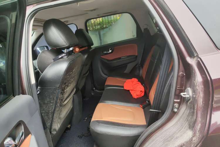 Used Haima S7 2013 2.0L Automatic ZhiZhen Version Left Rear Seat