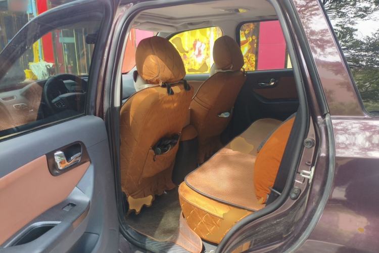 Used Haima S7 2013 2.0L Automatic ZhiZhen Version Left Rear Seat