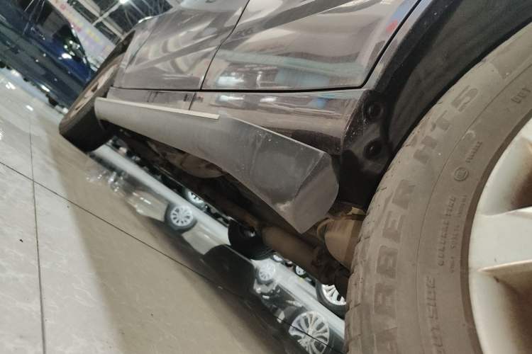 Used Haima S7 2013 2.0L Manual ZhiShang Version Left Side Sill