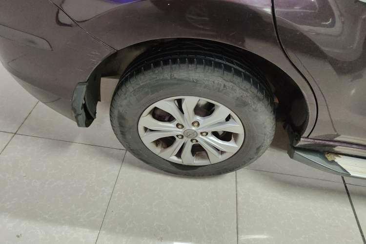 Used Haima S7 2013 2.0L Manual ZhiShang Version Right Rear Wheel Hub