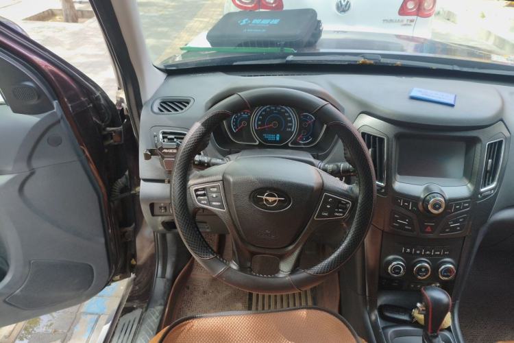 Used Haima S7 2013 2.0L Automatic ZhiZhen Version Steering Wheel