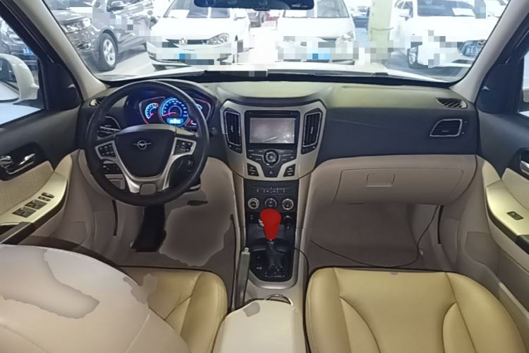 Used Haima S7 2013 2.0L Automatic ZhiShang Version Center Console