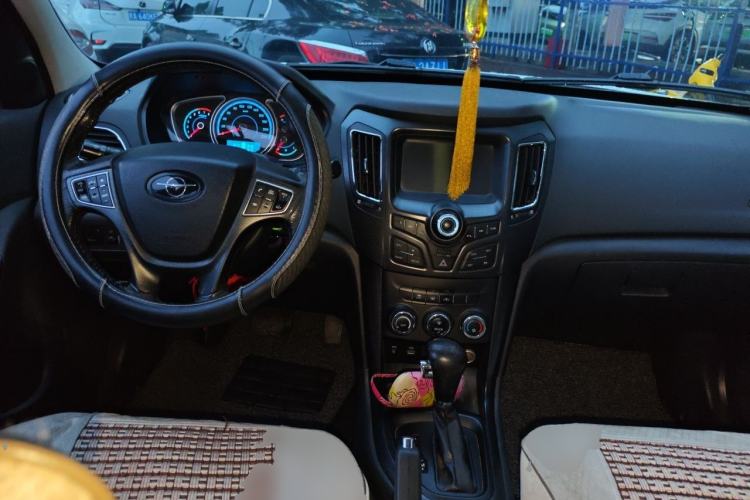 Used Haima S7 2013 2.0L Automatic Smart Enjoyment Version Center Console