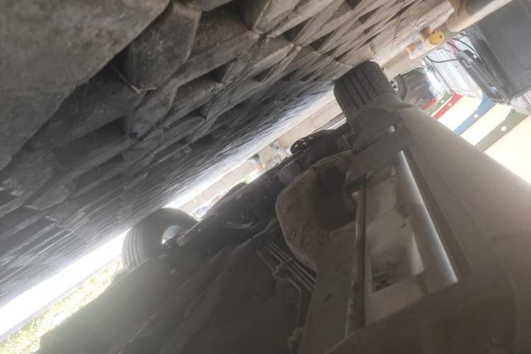 Used Haima S7 2013 2.0L Automatic ZhiZhen Version Chassis Rear Left