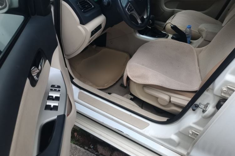 Used Haima S7 2013 2.0L Automatic ZhiShang Version Driver Seat