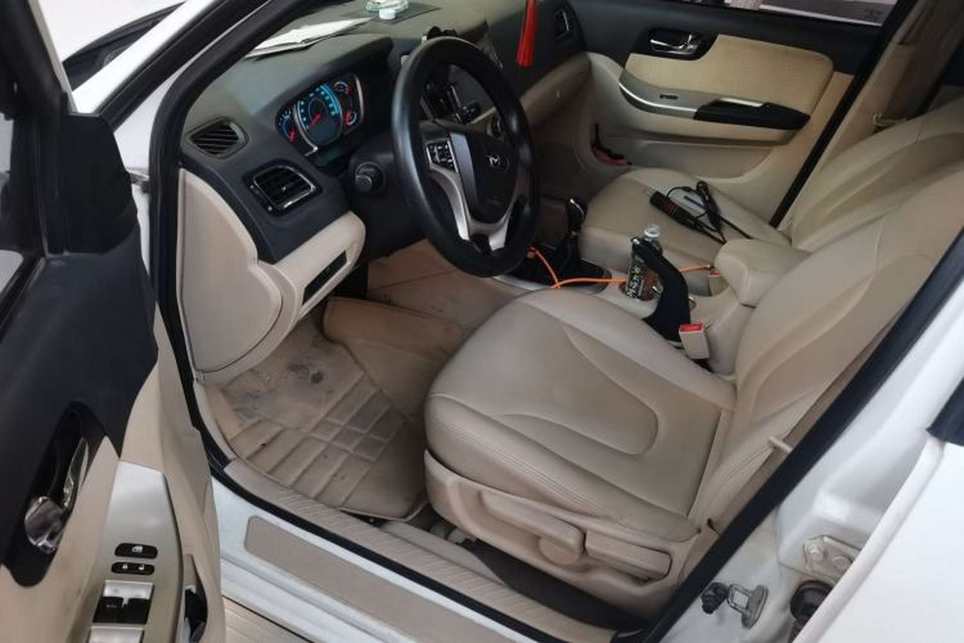 Used Haima S7 2013 2.0L Manual ZhiShang Version Driver Seat
