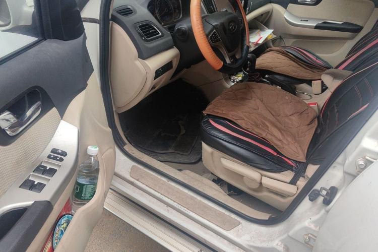 Used Haima S7 2013 2.0L Automatic ZhiShang Version Driver Seat