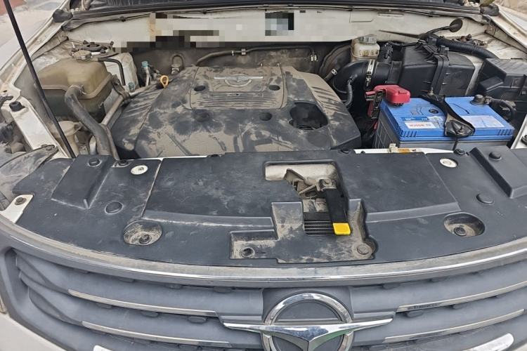 Used Haima S7 2013 2.0L Manual Smart Edition Engine Bay