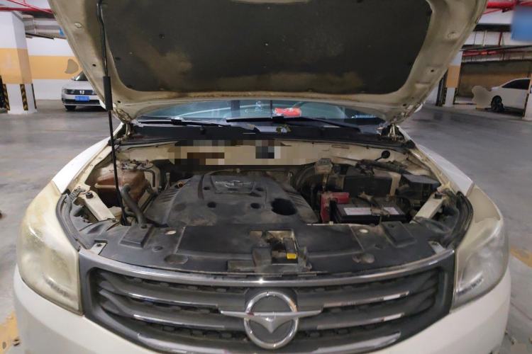 Used Haima S7 2013 2.0L Manual ZhiShang Version Engine Bay