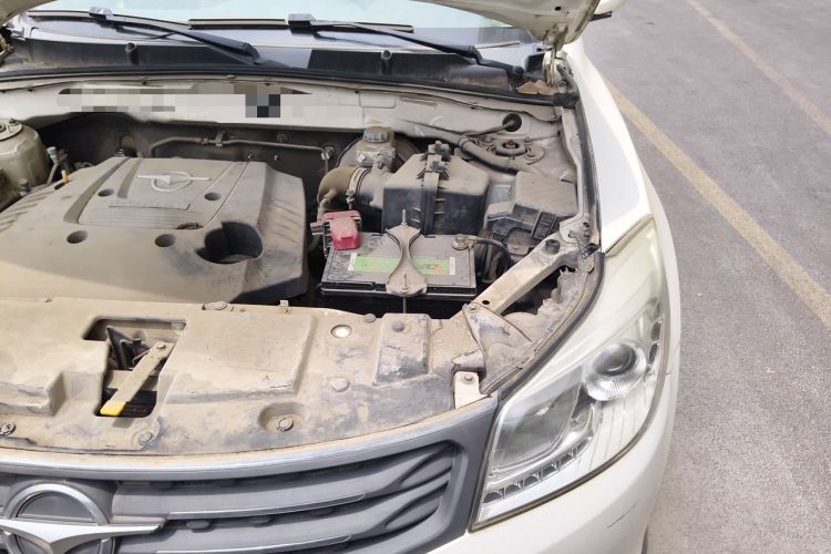 Used Haima S7 2013 2.0L Manual Smart Edition Engine Bay Left