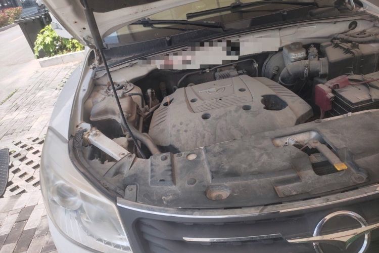 Used Haima S7 2013 2.0L Automatic ZhiZhen Version Engine Bay Right