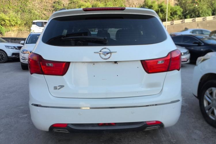 Used Haima S7 2013 2.0L Automatic ZhiShang Version Exterior 4