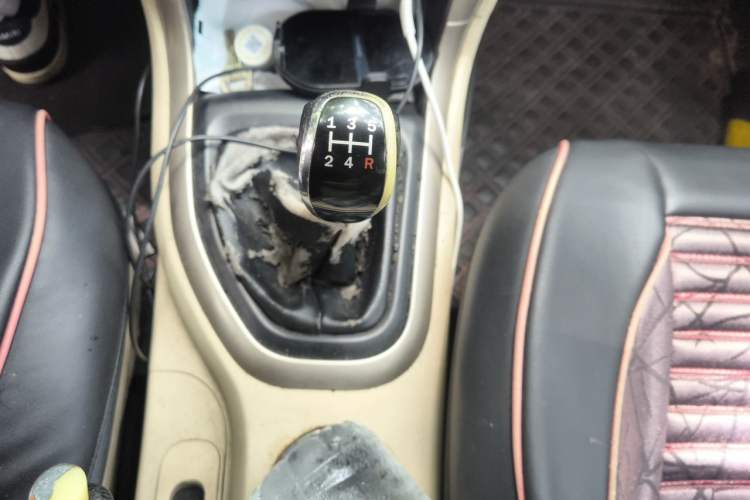 Used Haima S7 2013 2.0L Manual ZhiShang Version Gear Lever