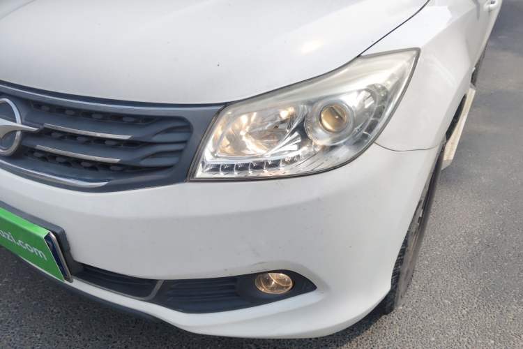 Used Haima S7 2013 2.0L Automatic ZhiShang Version Left Front Headlight