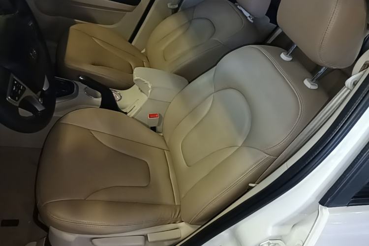 Used Haima S7 2013 2.0L Automatic ZhiShang Version Left Front Seat