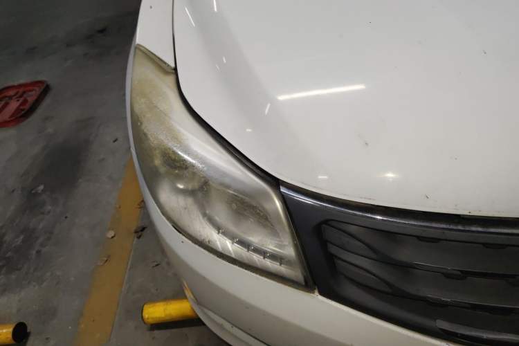 Used Haima S7 2013 2.0L Manual ZhiShang Version Right Front Headlight