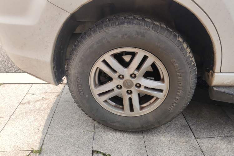 Used Haima S7 2013 2.0L Automatic ZhiShang Version Right Rear Wheel Hub