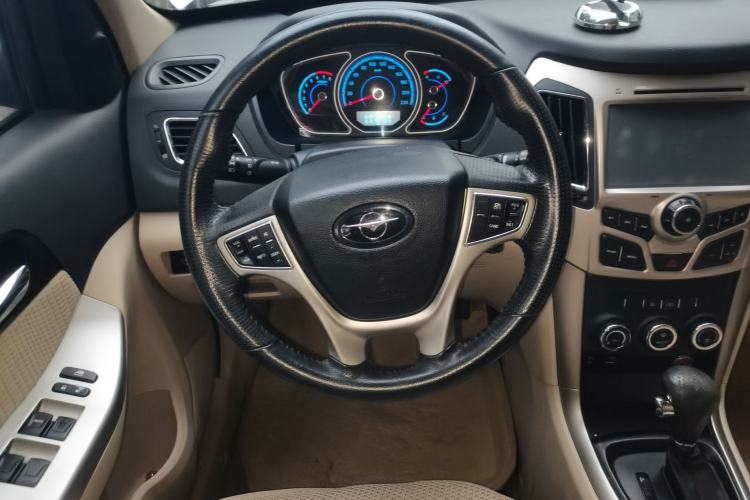 Used Haima S7 2013 2.0L Automatic ZhiShang Version Steering Wheel