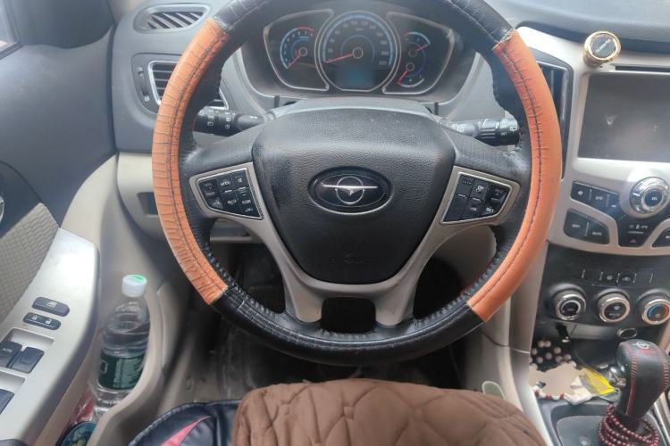 Used Haima S7 2013 2.0L Automatic ZhiShang Version Steering Wheel