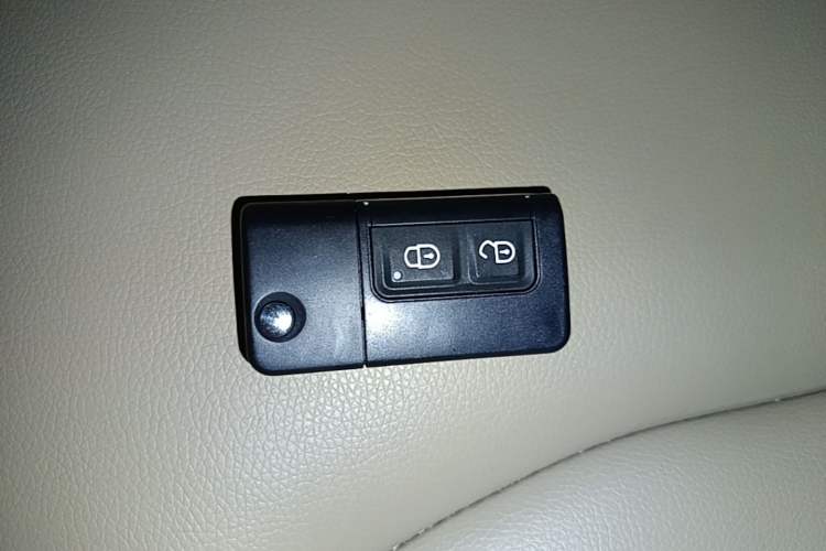 Used Haima S7 2013 2.0L Automatic ZhiShang Version Vehicle Key