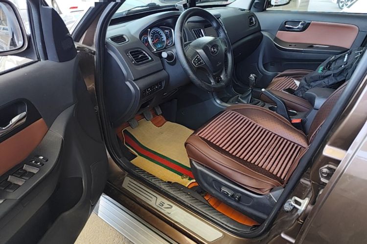 Used Haima S7 2013 2.0L Manual ZhiZhen Version Driver Seat