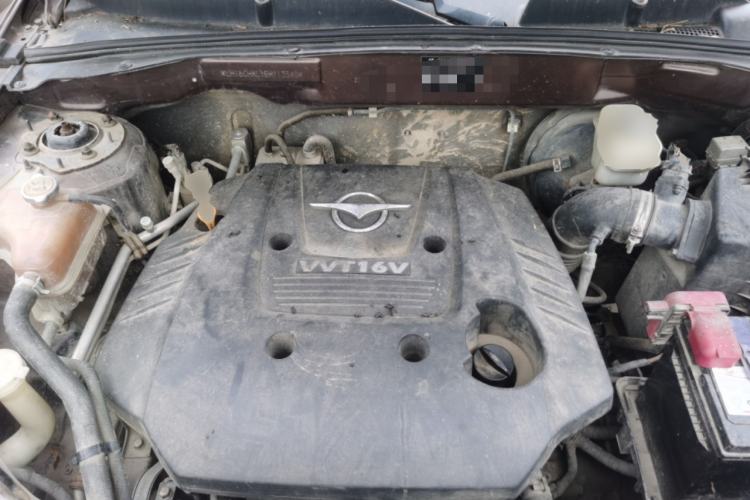 Used Haima S7 2013 2.0L Manual Smart Edition Engine Bay