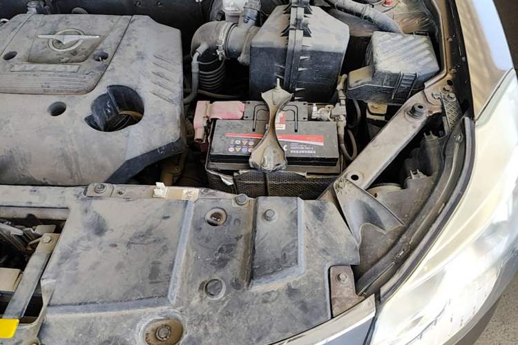 Used Haima S7 2013 2.0L Manual ZhiZhen Version Engine Bay Left