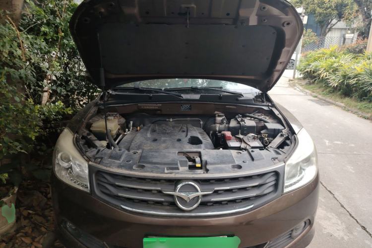 Used Haima S7 2013 2.0L Manual ZhiShang Version Engine Bay