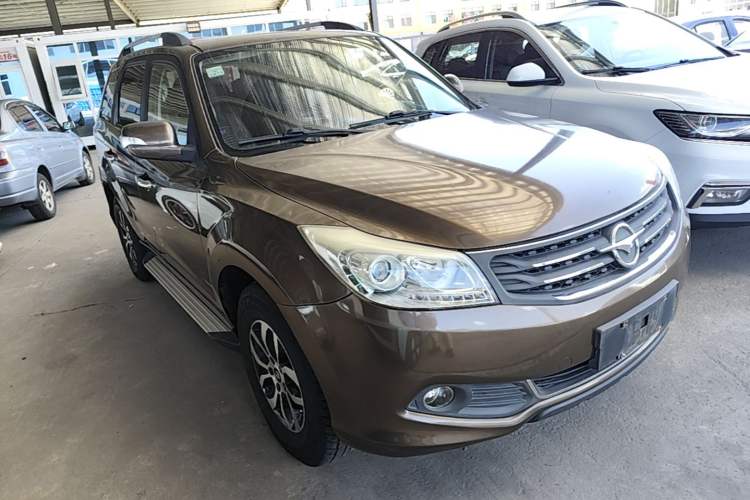 Used Haima S7 2013 2.0L Manual ZhiZhen Version Front Right 45 Deg