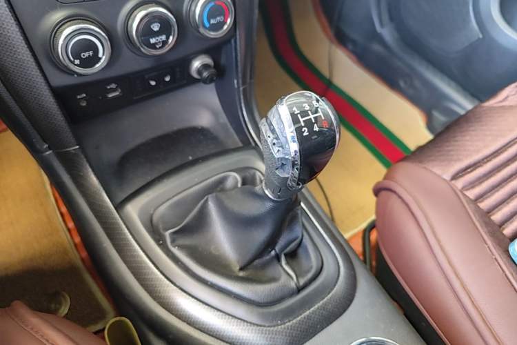 Used Haima S7 2013 2.0L Manual ZhiZhen Version Gear Lever