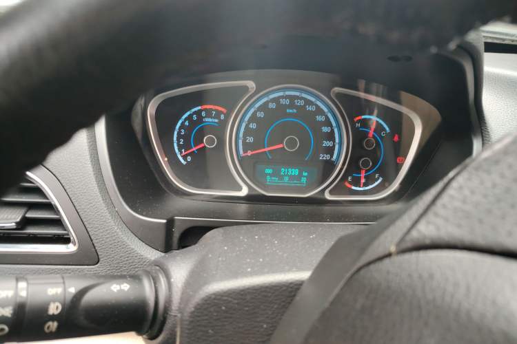 Used Haima S7 2013 2.0L Manual ZhiShang Version Instrument Cluster