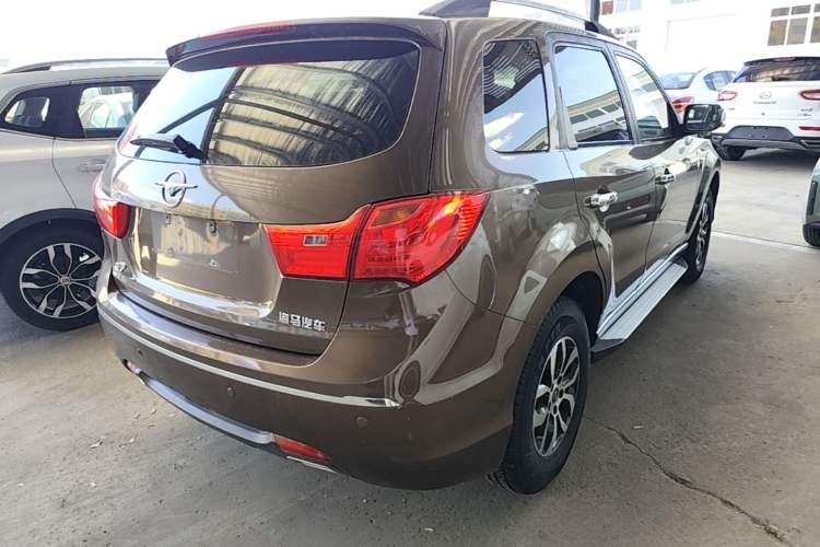 Used Haima S7 2013 2.0L Manual ZhiZhen Version Rear Right 45 Deg
