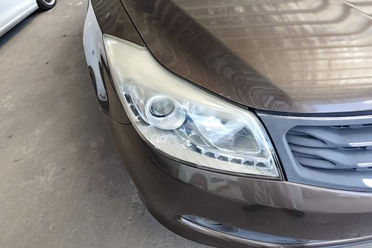 Used Haima S7 2013 2.0L Manual ZhiZhen Version Right Front Headlight