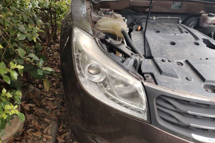 Used Haima S7 2013 2.0L Manual ZhiShang Version Right Front Headlight