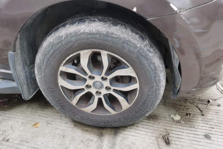Used Haima S7 2013 2.0L Manual Smart Edition Right Front Wheel Hub