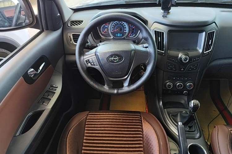 Used Haima S7 2013 2.0L Manual ZhiZhen Version Steering Wheel