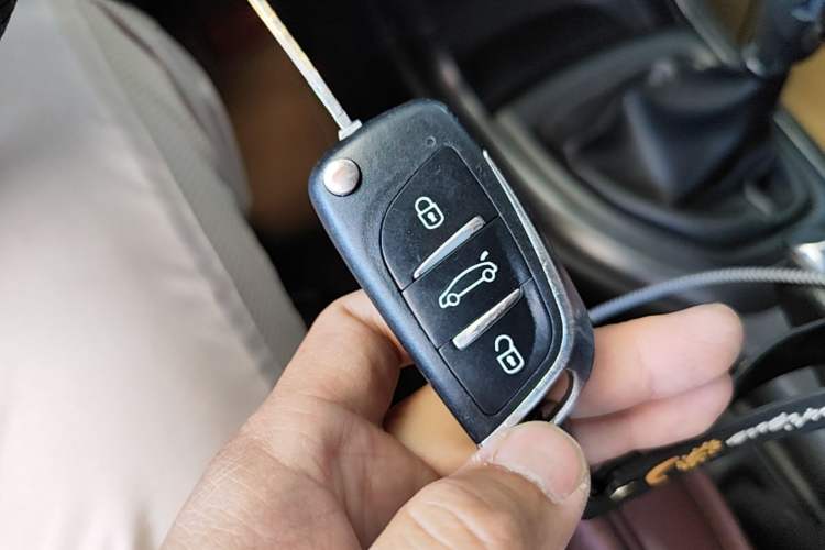 Used Haima S7 2013 2.0L Manual ZhiZhen Version Vehicle Key