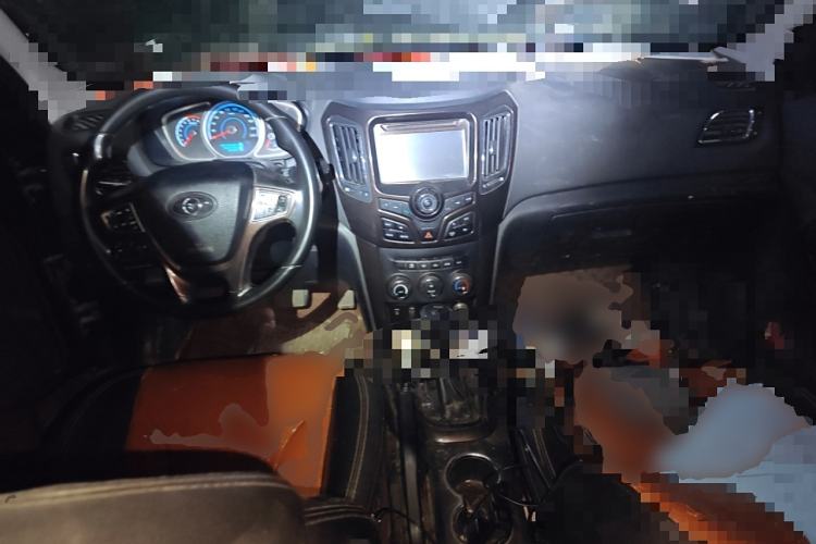 Used Haima S7 2015 2.0L Automatic ZhiZhen Version Center Console