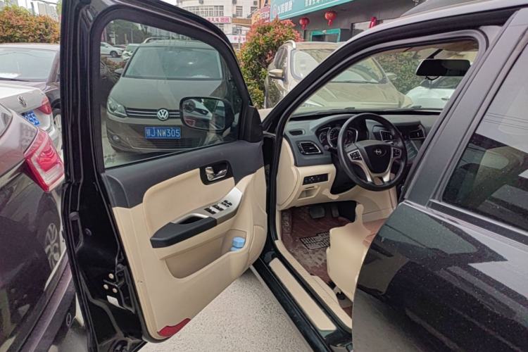 Used Haima S7 2015 2.0L Automatic ZhiShang Version Driver Seat