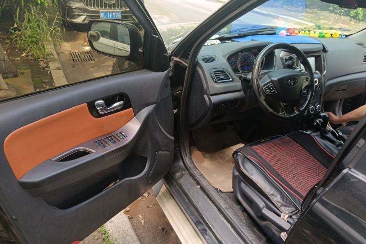 Used Haima S7 2015 2.0L Automatic Smart Enjoyment Version Driver Seat